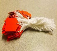 Load image into Gallery viewer, PAPER TAGS W/STRING (MULTIPLE COLORS AVAILABLE)
